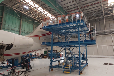 NIJL Access platforms and stands for business jets! 